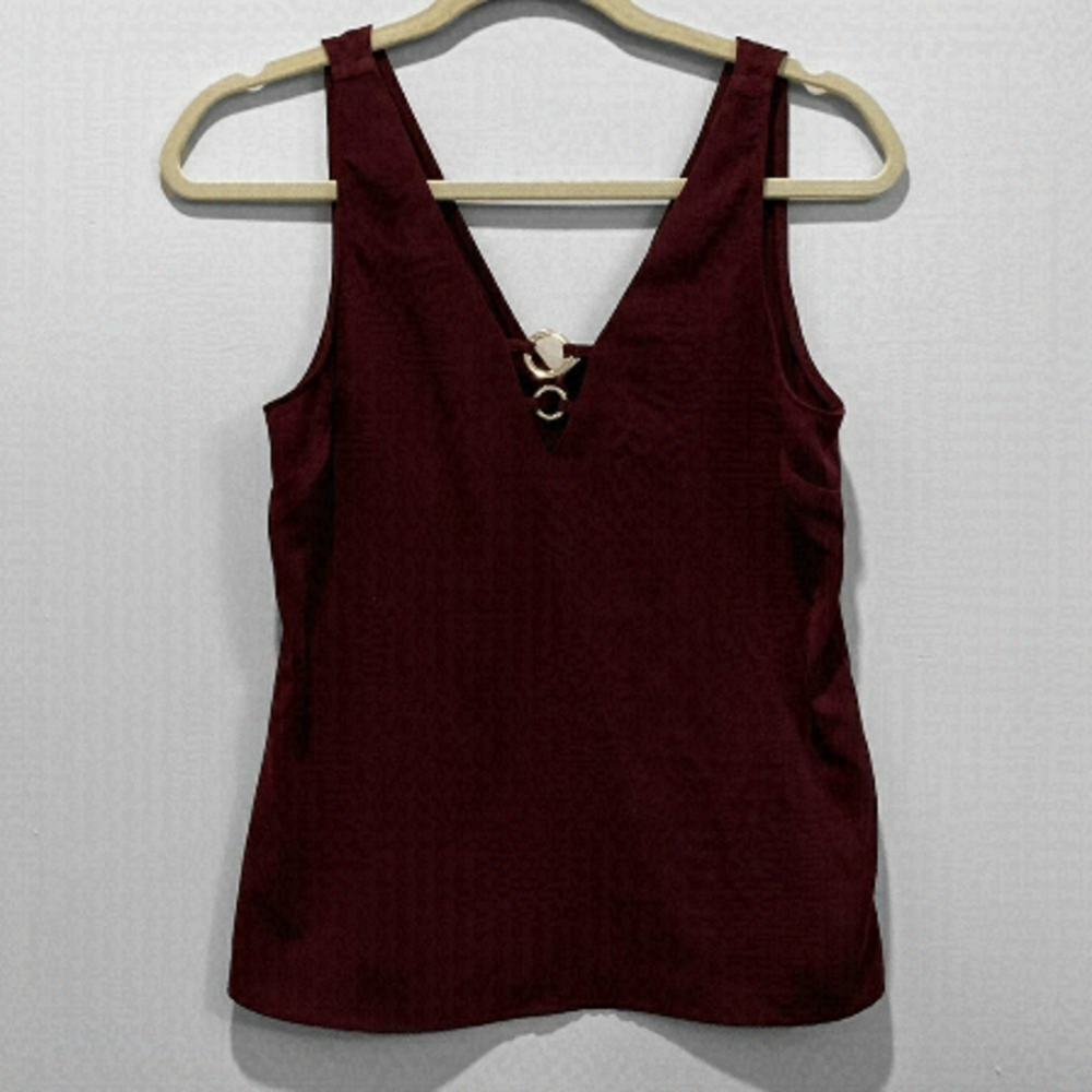 DYNAMITE Red Tank Top - Picture 2 of 8